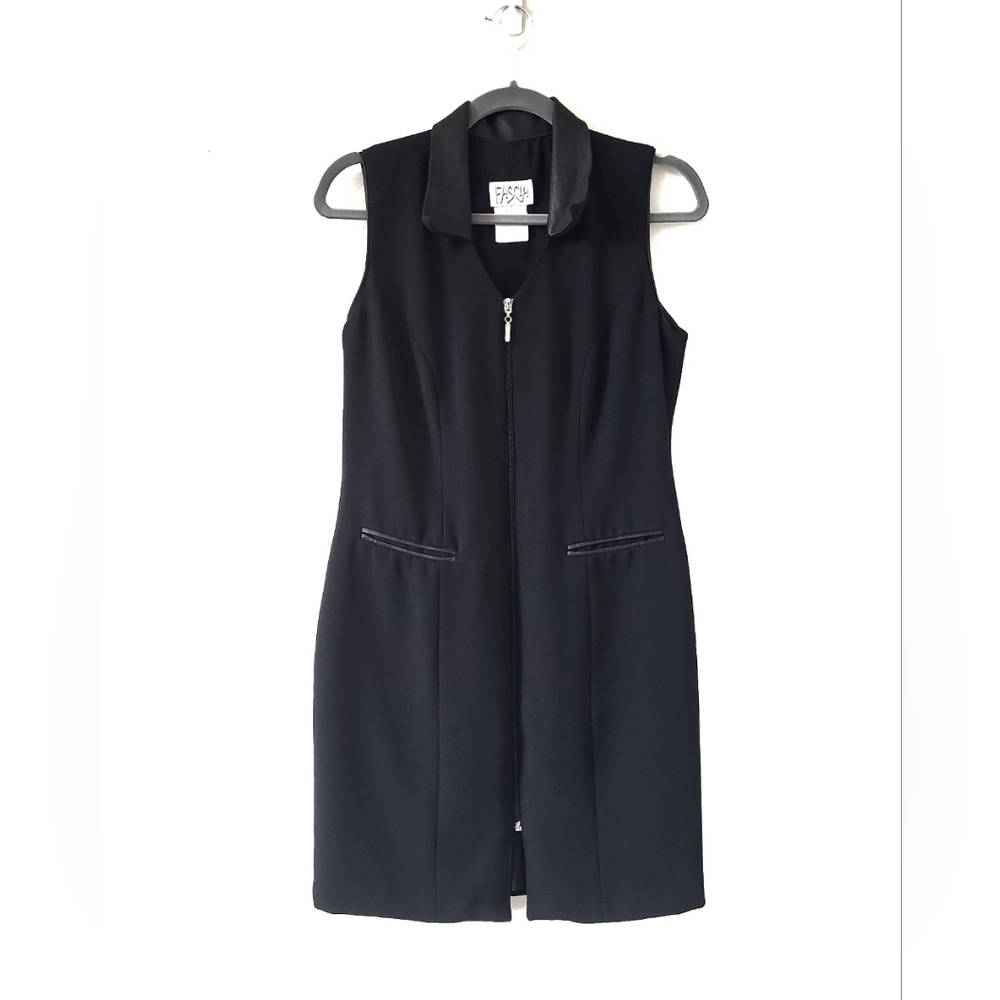Vintage Zip Black Sleeveless Dress with Faux Leather Collar